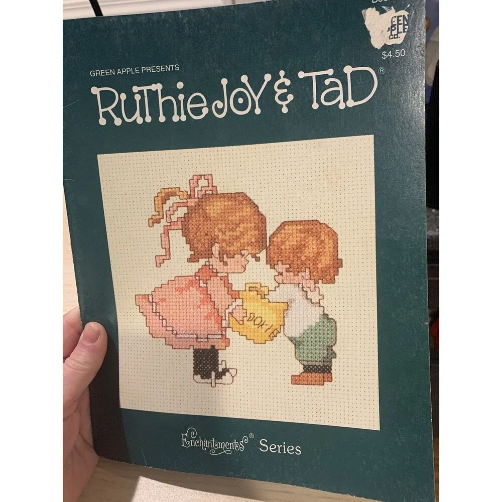 Ruthie Joy & Tad Enchantments Series Cross Stitch | Green Apple 538 Vintage 1982